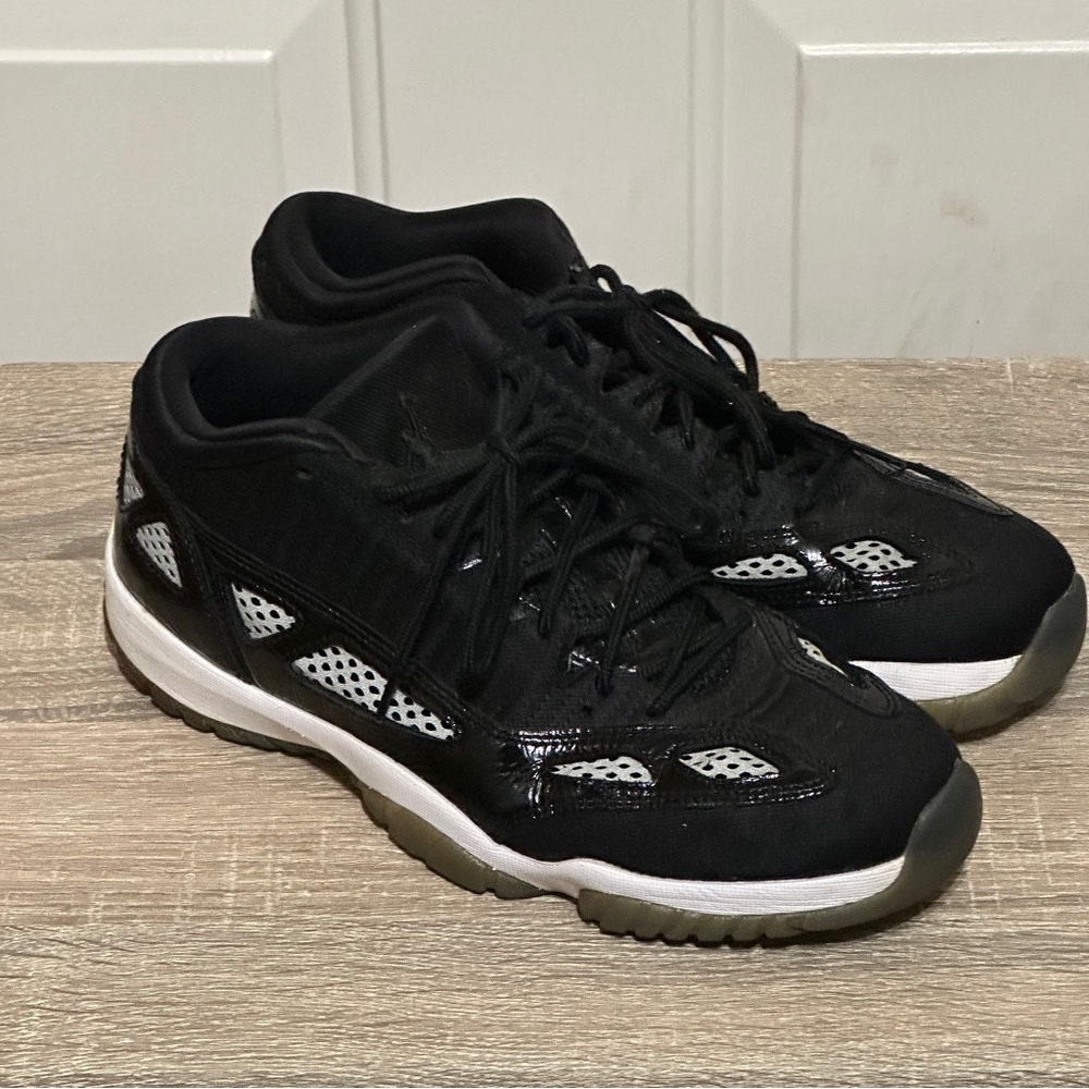 Jordan 11 ie retro Shoes